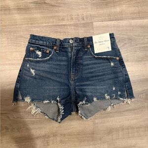 AF curve love the mom short mid rise